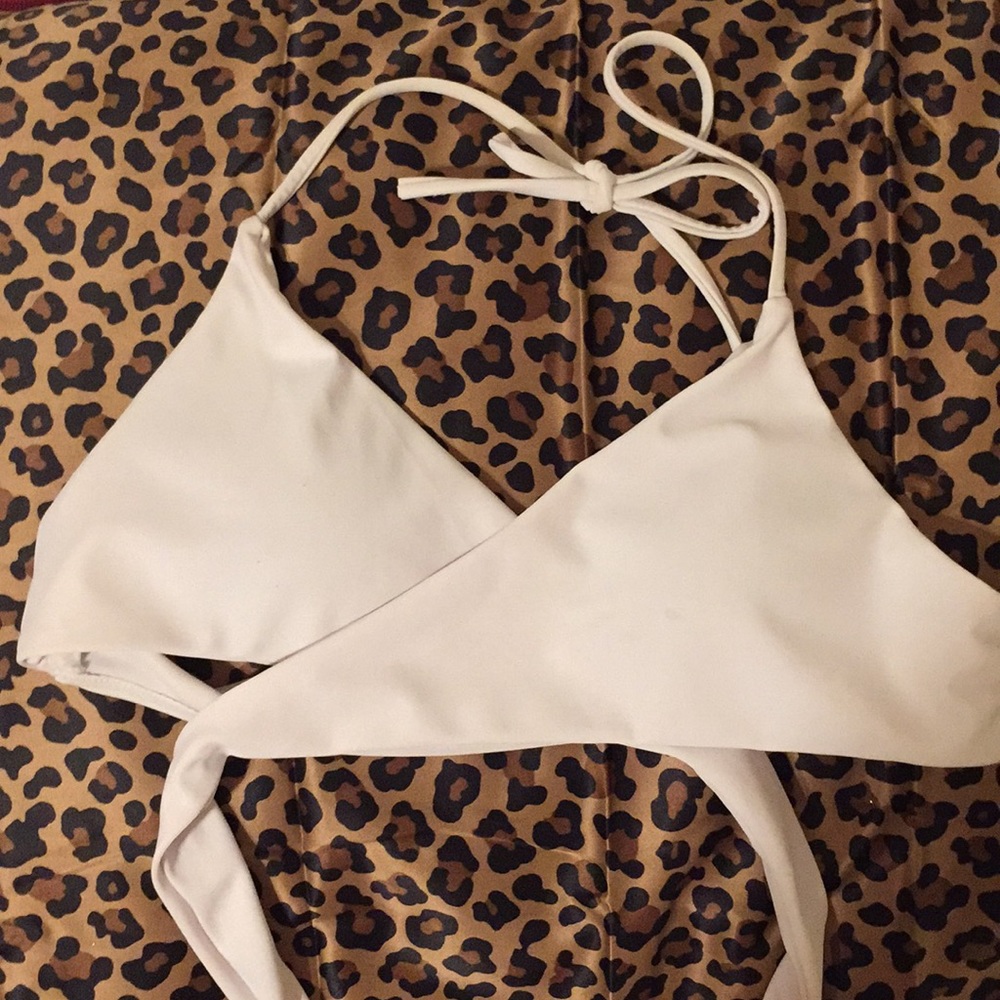 SHEIN bathing suit top